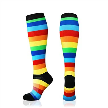 Csíkos kompressziós futózokni